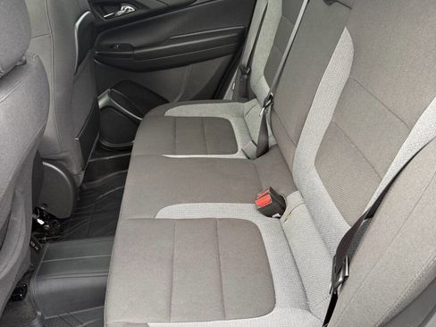 Used 2025 Chevrolet TrailBlazer LT w/ Convenience Package image 3