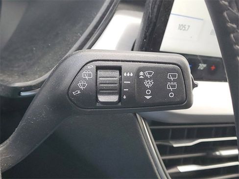 Used 2023 Ford Escape SE w/ PHEV Premium Package image 23