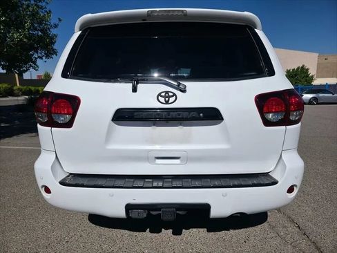 Used 2019 Toyota Sequoia TRD Sport w/ TRD Sport Premium Package AWD/4WD image 5