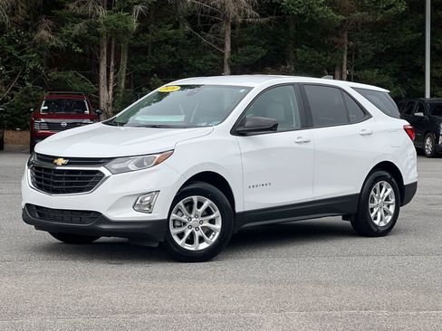 Used 2020 Chevrolet Equinox LS FWD image 1