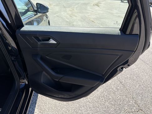 Used 2024 Volkswagen Jetta SEL image 18