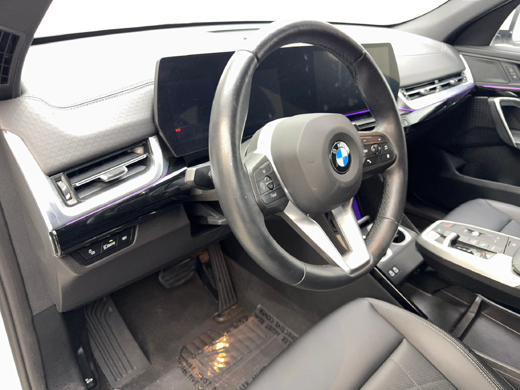 Used 2025 BMW X2 xDrive28i AWD/4WD image 52