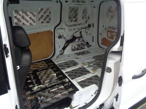 Used 2019 Ford Transit Connect XL FWD image 29