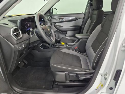 Certified 2026 Chevrolet TrailBlazer LT w/ Driver Confidence Package FWD image 17