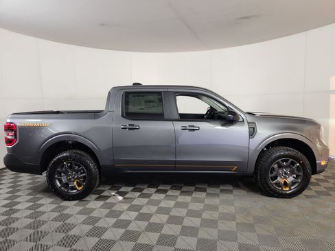 New 2026 Ford Maverick Tremor image 9