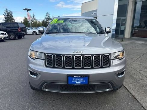 Used 2018 Jeep Grand Cherokee Limited AWD/4WD image 3