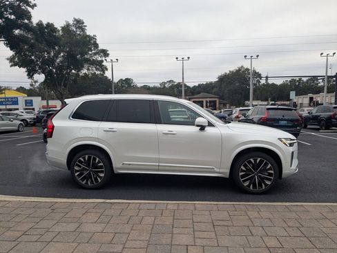 New 2026 Volvo XC90 T8 Plus w/ Protection Package Premier AWD/4WD image 7