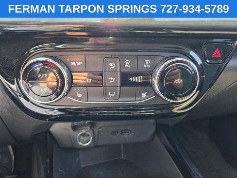 Certified 2024 Chevrolet Trax ACTIV w/ Driver Confidence Package FWD image 29