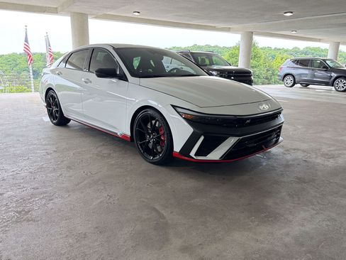 Used 2025 Hyundai Elantra N FWD image 6