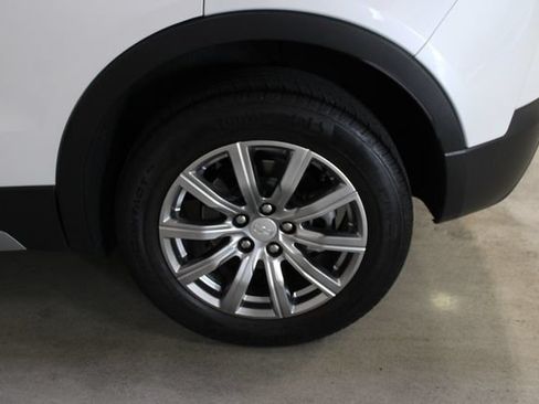 Used 2023 Cadillac XT4 Premium Luxury w/ Cold Weather Package FWD image 38