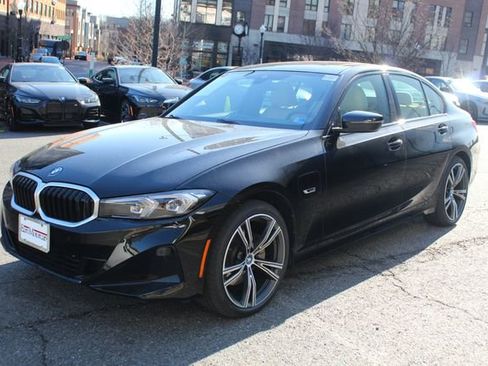 Certified 2023 BMW 330e xDrive w/ Convenience Package image 3