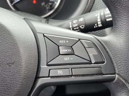 Used 2024 Nissan Kicks S FWD image 21
