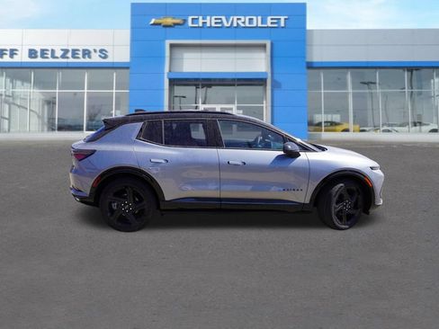 New 2026 Chevrolet Equinox EV RS AWD/4WD image 2