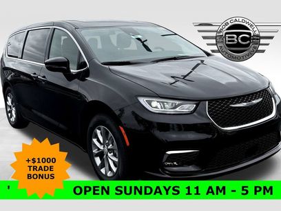 New 2026 Chrysler Pacifica Limited