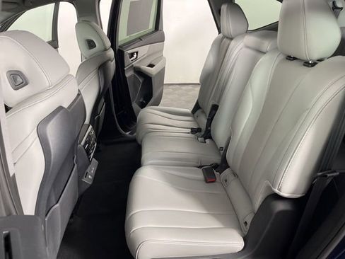 Used 2023 Acura MDX SH-AWD w/ Technology Package image 45