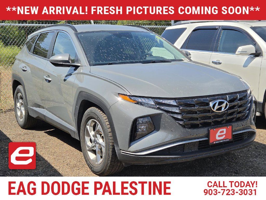 Used 2024 Hyundai Tucson SEL FWD image 1