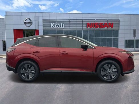 New 2025 Nissan Murano SL image 2