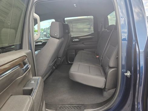Used 2023 Chevrolet Silverado 1500 LT AWD/4WD image 8