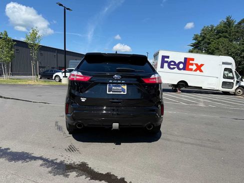 Used 2021 Ford Edge ST-Line w/ Class II Trailer Tow Package AWD/4WD image 4