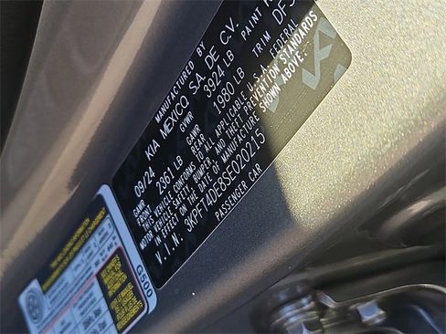 Certified 2025 Kia K4 LXS image 13