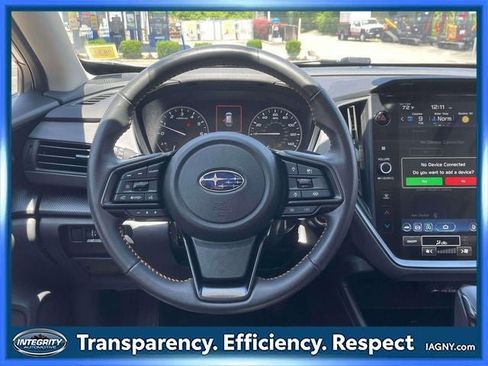 Used 2024 Subaru Crosstrek 2.5i Limited AWD/4WD image 14