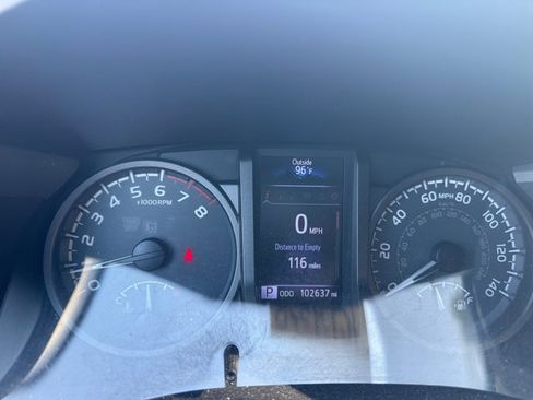 Used 2016 Toyota Tacoma TRD Off-Road w/ Towing Package AWD/4WD image 21