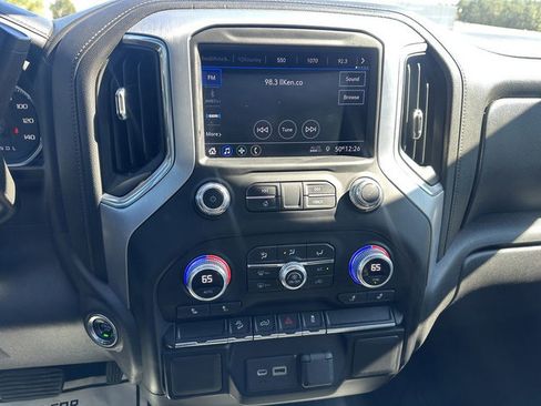 Used 2022 GMC Sierra 1500 Elevation w/ LPO, Elevation Black Package image 14