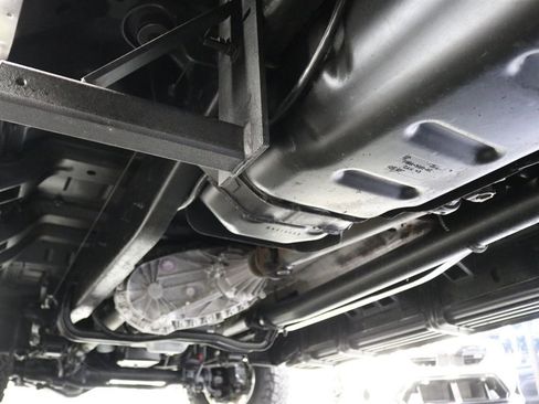 Used 2000 Ford F350 XLT image 25