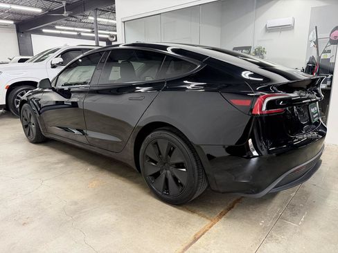 Used 2024 Tesla Model 3 Long Range AWD/4WD image 6