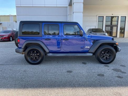Used 2018 Jeep Wrangler Unlimited Sport S image 6