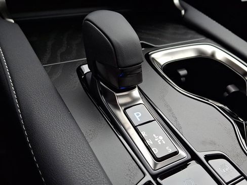 New 2026 Lexus RX 450h AWD image 9