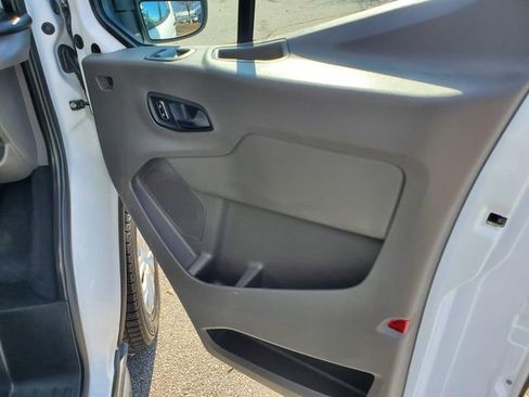 Used 2023 Ford Transit 350 XLT image 12