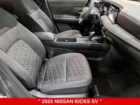 Certified 2025 Nissan Kicks SV w/ SV Premium Package AWD/4WD image 35