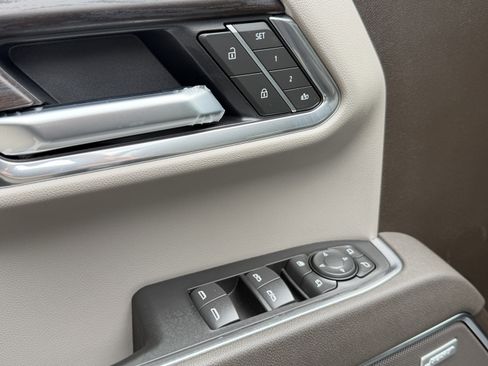 New 2026 GMC Sierra 1500 SLT w/ SLT Premium Plus Package image 22