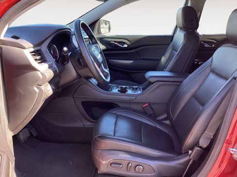 Used 2023 GMC Acadia SLT image 26