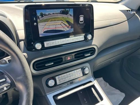 Certified 2023 Hyundai Kona Limited w/ Cargo Package FWD image 23