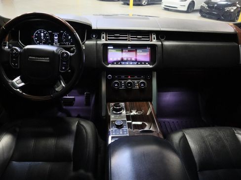 Used 2017 Land Rover Range Rover Supercharged AWD/4WD image 11