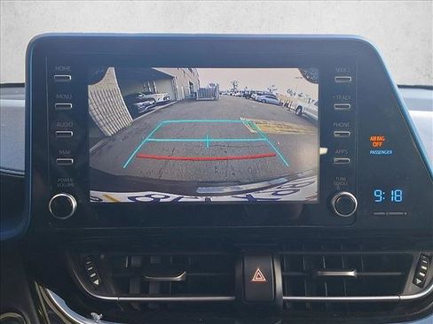 Used 2019 Toyota C-HR XLE image 11