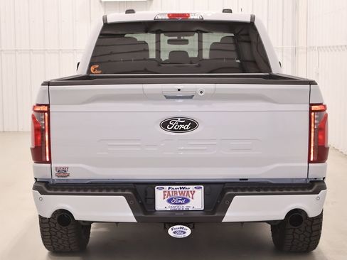 New 2025 Ford F150 XLT w/ Equipment Group 303A High image 8