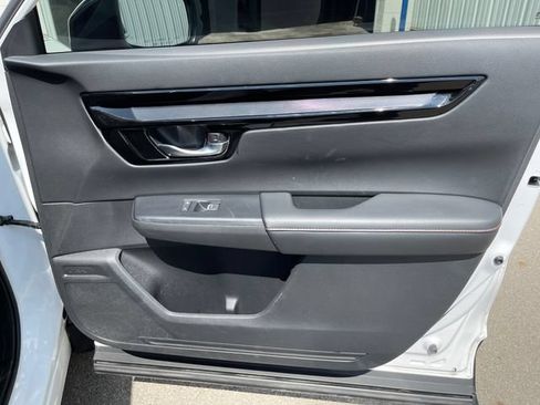 Used 2024 Honda CR-V Sport Touring image 40