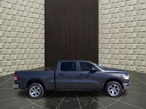 Certified 2022 RAM 1500 Big Horn AWD/4WD image 3