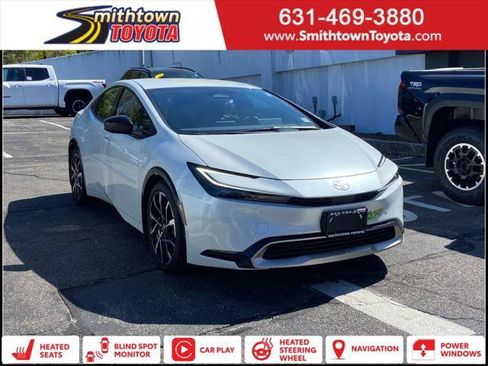 Certified 2025 Toyota Prius Plug-In Hybrid FWD image 1