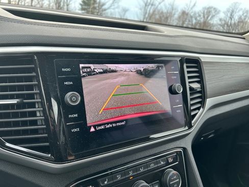 Used 2022 Volkswagen Atlas SE image 26