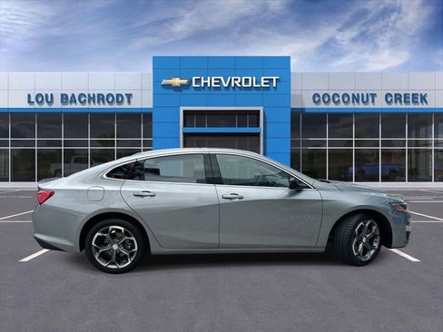 Used 2023 Chevrolet Malibu LT FWD image 9
