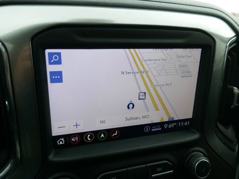 Used 2020 Chevrolet Silverado 1500 LTZ w/ LTZ Premium Package image 30