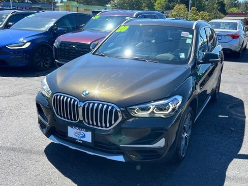 Used 2020 BMW X1 xDrive28i w/ Premium Package AWD/4WD image 4