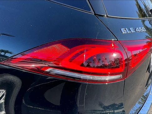 Used 2020 Mercedes-Benz GLE 450 4MATIC image 54