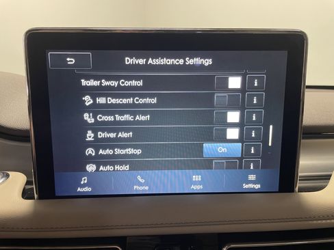 Used 2023 Lincoln Aviator AWD w/ Premium Package image 12