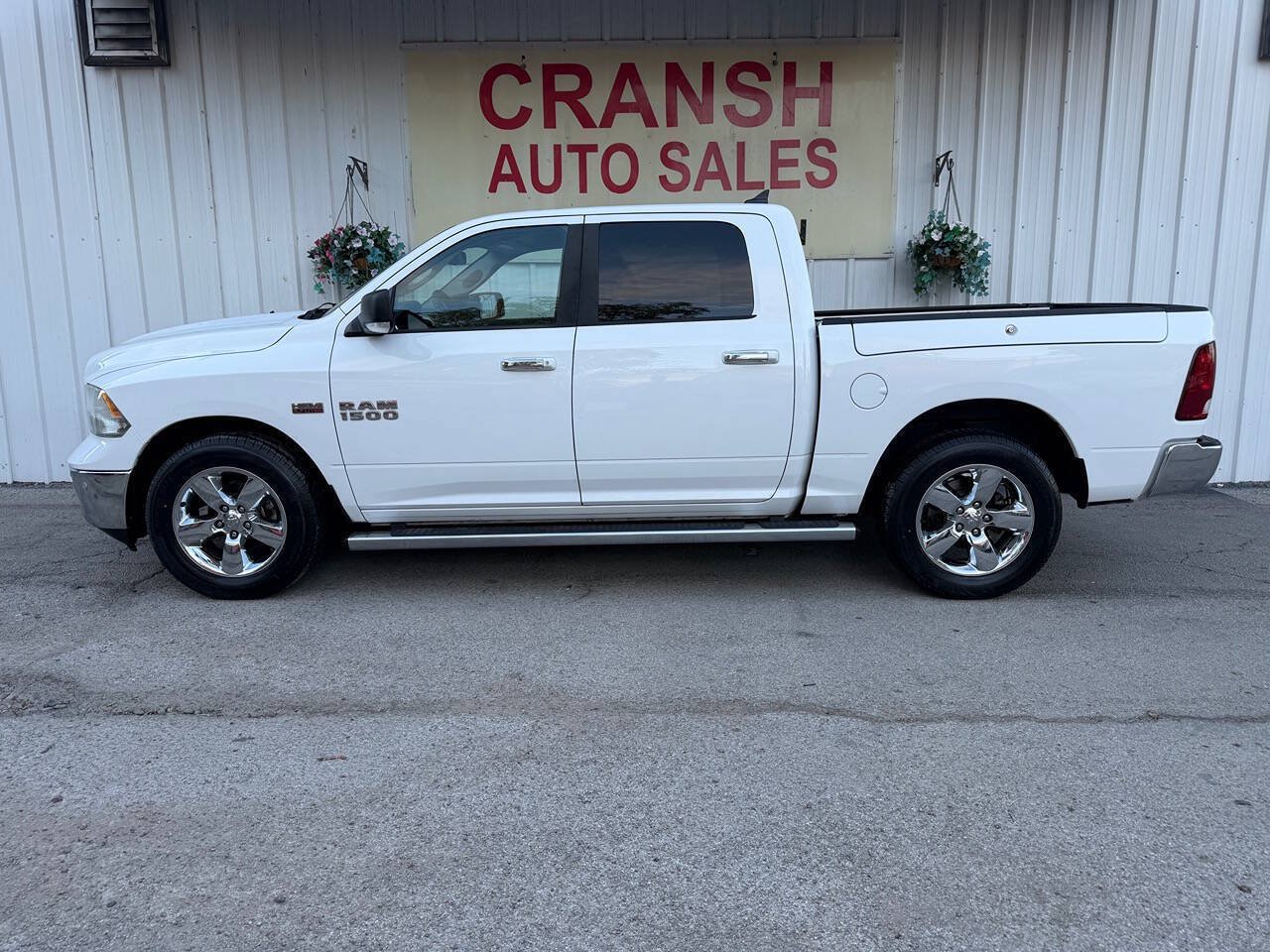 Used 2015 RAM 1500 Lone Star RWD image 5