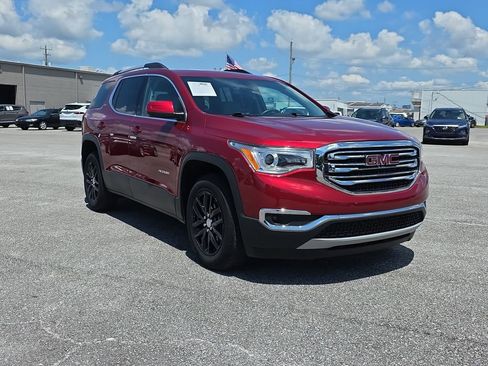 Used 2019 GMC Acadia SLT FWD image 2